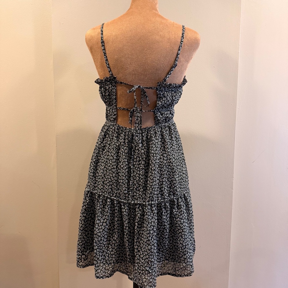 Madewell Floral Smocked Mini Dress Womens XS Black White Ditsy Coquette Dainty - Picture 3 of 9